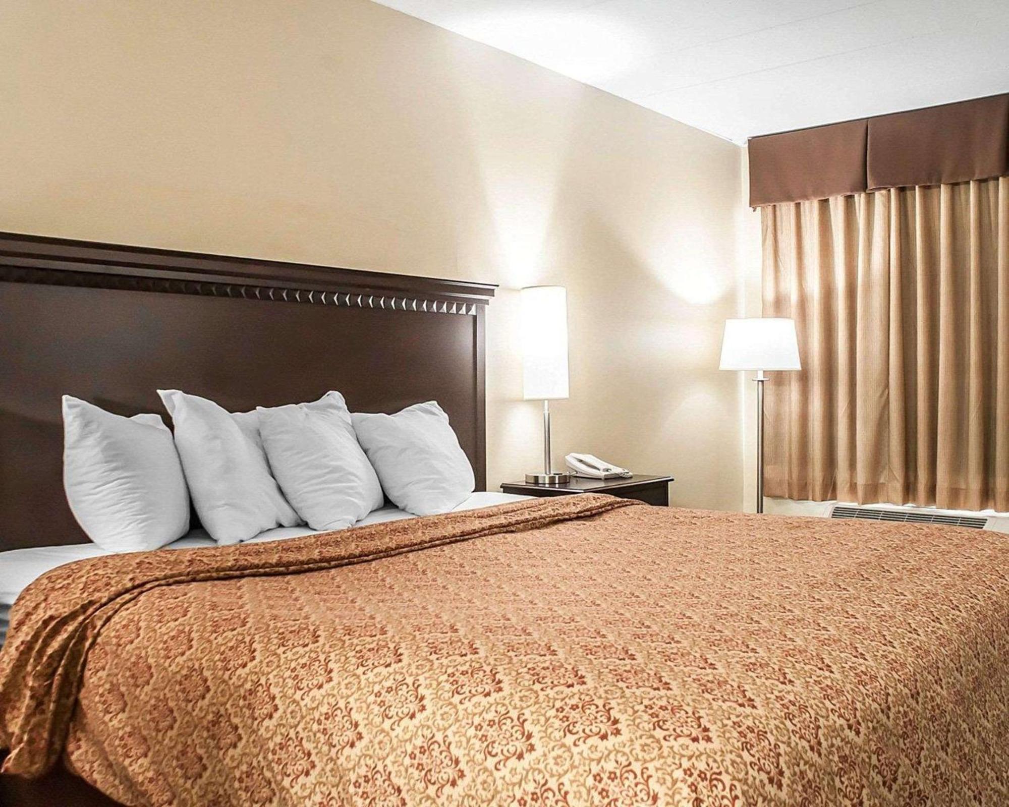 Econo Lodge Elmira-Corning Fisherville Ngoại thất bức ảnh